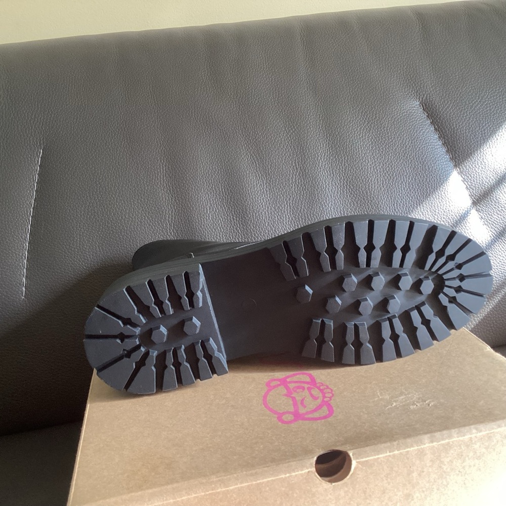 Sugar Francesca’s Black Combat boots size 9.5 - Picture 3 of 8